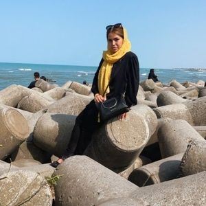 Meet your Posher, Setayesh denasarah